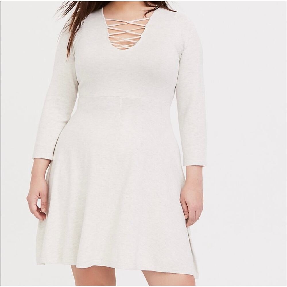 Torrid Size 0X US 12 L Sweater Dress Knit Oatmeal Lattice Strappy Skater V-neck